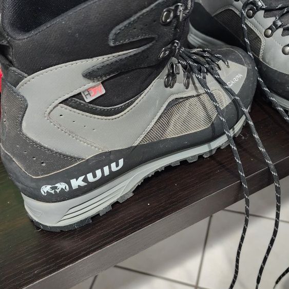 Kuiu Scarpa Boots for Sale in Chandler AZ OfferUp