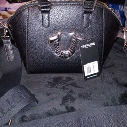 BRAND NEW TRUE RELIGION CLUTCH PURSE