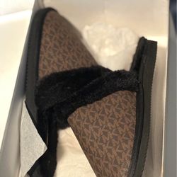 Michael Kors Slippers Woman