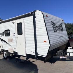 Wildwood Xtra lite Travel Trailer 