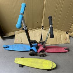 Preowned Lot of Two 3 Wheel Scooter and One 4 wheel scooter for Kids with Height Adjustable Suitable for Ages 3 to 12 .  