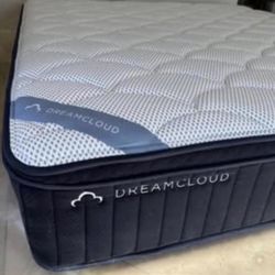 DreamCloud Premier King Mattress 