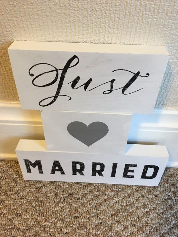 Just married sign