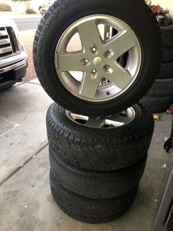 Jeep Grand Cherokee tires