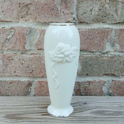 Lenox Rosebud Collection Bud Vase 