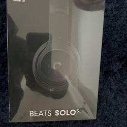 Beats Solo3 Headphone - BRAND NEW FACTORY Sealed