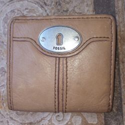 Fossil Marlow Bifold Leather Wallet 4 In Long Small 