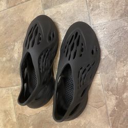 Yeezy Foam Runner Size 10 
