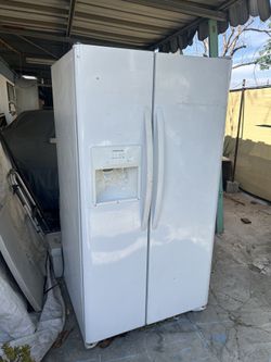 Fridge freezer