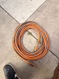 CONTRACTOR GRADE INDOOR/OUTDOOR EXTENSION CORD