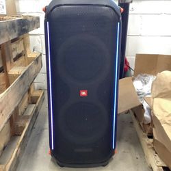JBL PartyBox 710 Bluetooth Speaker 