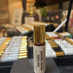 💜 Velvet Orchid Perfume Oil – Luxurious & Sensual Unisex Bloom! 💜 Pure Perfume Oil | Made in USA 🇺🇸 | By Top Luxury Oils  ✨ Description: Wrap your