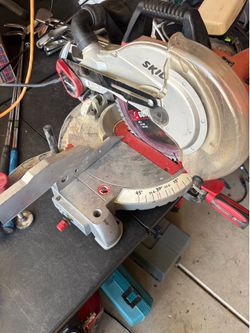 Skilsaw table saw