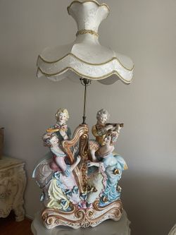 Romeo And Juliet Lamp