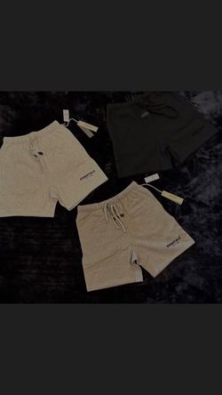 essential shorts