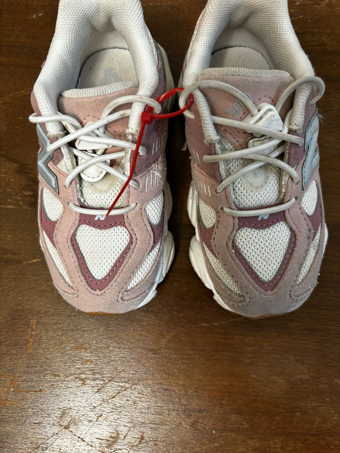 toddler new balance 9060