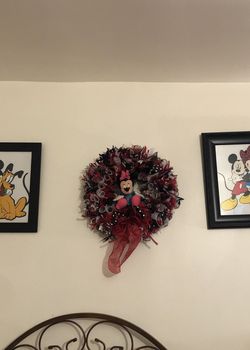 Mickey Mouse Wreath With Two 11x14 Mickey And Minnie Mouse Frames