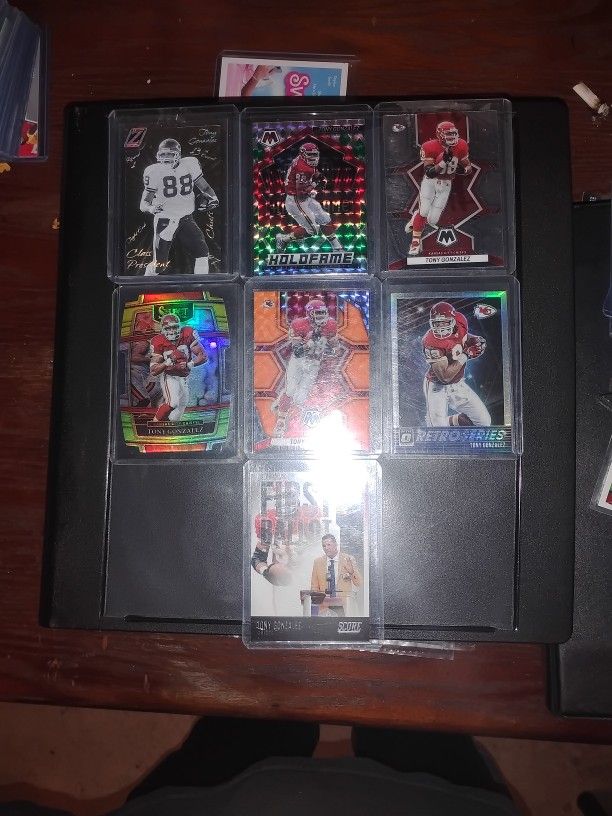 Tony Gonzalez trading cards 