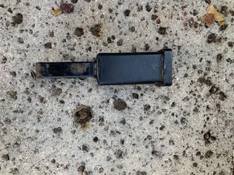 1-1/4 In. To 2 In. Hitch Adapter