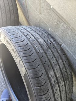 24545zr20 Tire