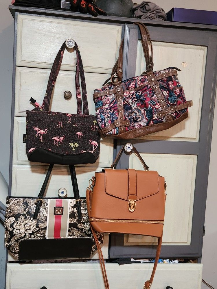 15 Each Nice Purses