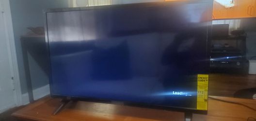 32 inch Insignia tv