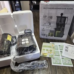 Brand New Cold Press Juicer With 5.8" Wide Large Feed Chute