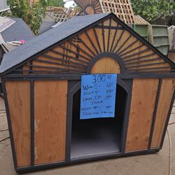 Large Dog House (Ready)