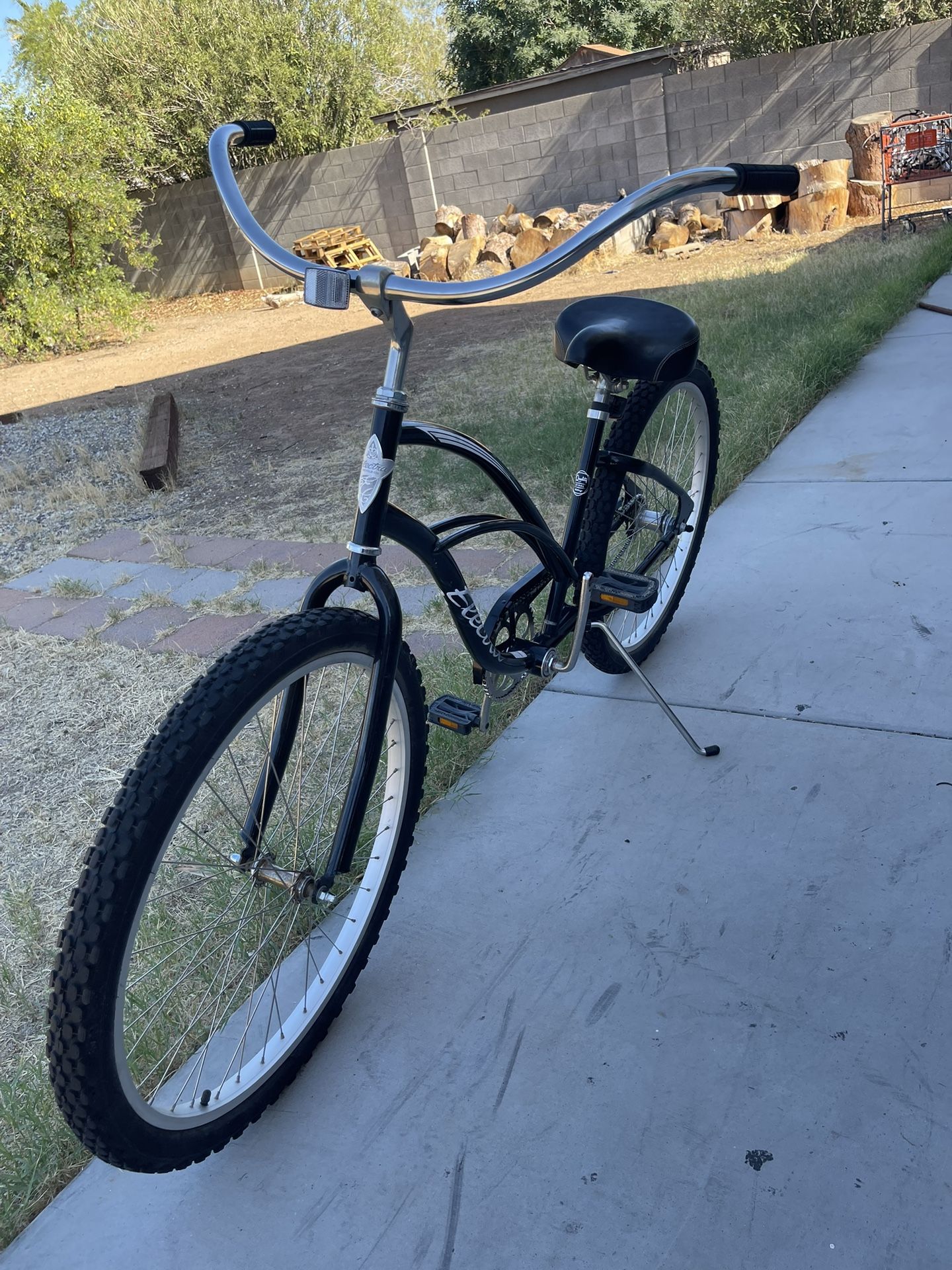 Women’s Electra Beach Cruiser Bike