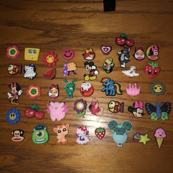 Bundle Of CROCS charms 