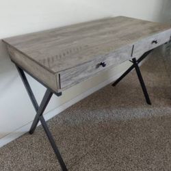 Entry Desk With 2 Drawers