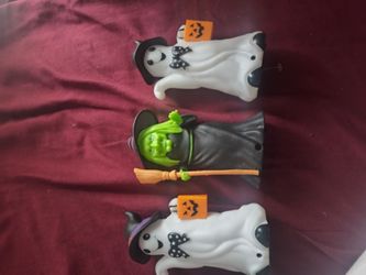 Halloween Figurine Decorations Set of 3