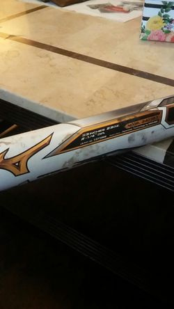 Mizuno fastpitch bat