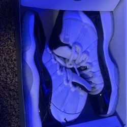 Jordan 11 Size 5.5 