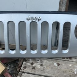 Jeep Wrangler (silver)