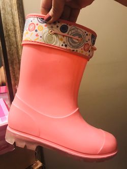 Girl rain boots size 13