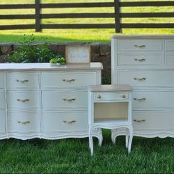 Bedroom Set, Dresser,  Chest Of Drawers,  Nightstand 