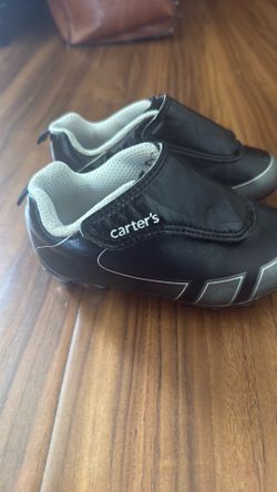 Carters soccer cleats kids size 7