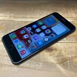 Cracked Screen iPhone 7 Plus Black 