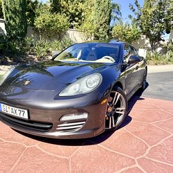 2011 Porsche Panamera