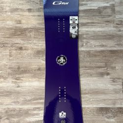 NEW GNU Gremlin Snowboard (155)