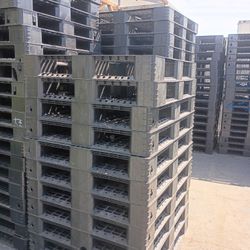 Plastic Pallets 48x40