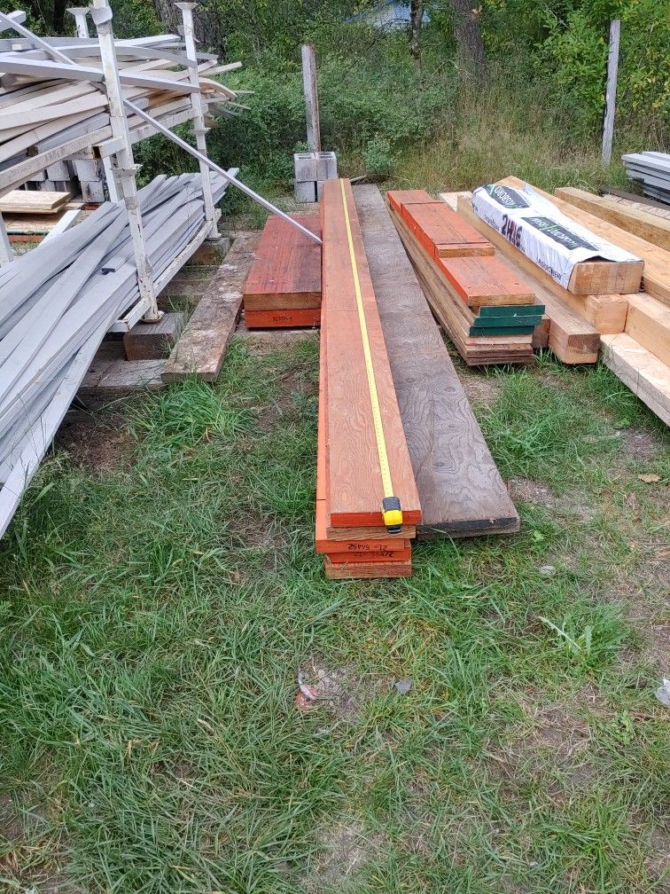 Lumber 2x10x18 LVL'S