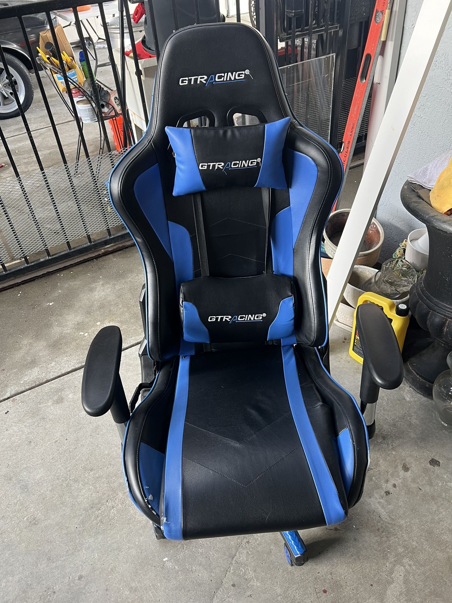 Used Gaming Chair