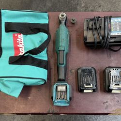 Makita CXT 12V Lithium-Ion Cordless Ratchet Set – 3/8” & 1/4” Drive – 2 Batteries + Charger