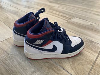 Air Jordan 1 Mid SE “Olympic USA” 6Y