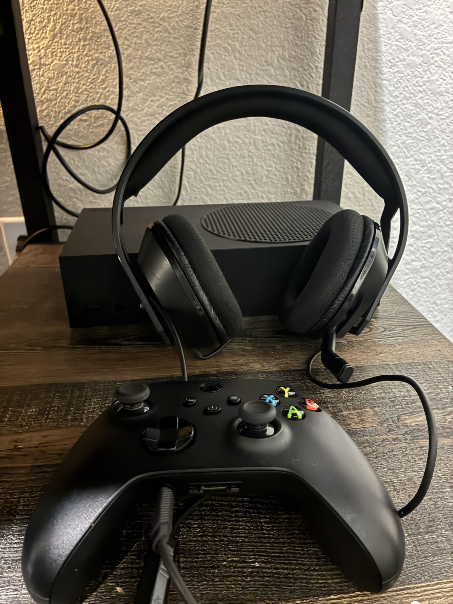 Black Xbox Series X