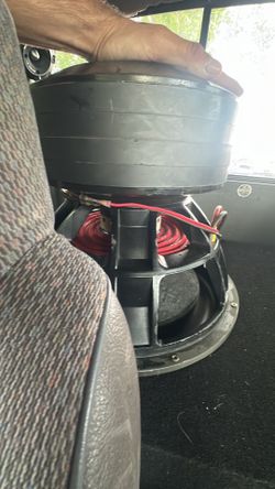 Dead game dg d2ohm 3500 rms 100 pound monster