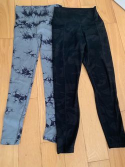 Women’s Leggings Bundle-Size small ( 2 pairs)