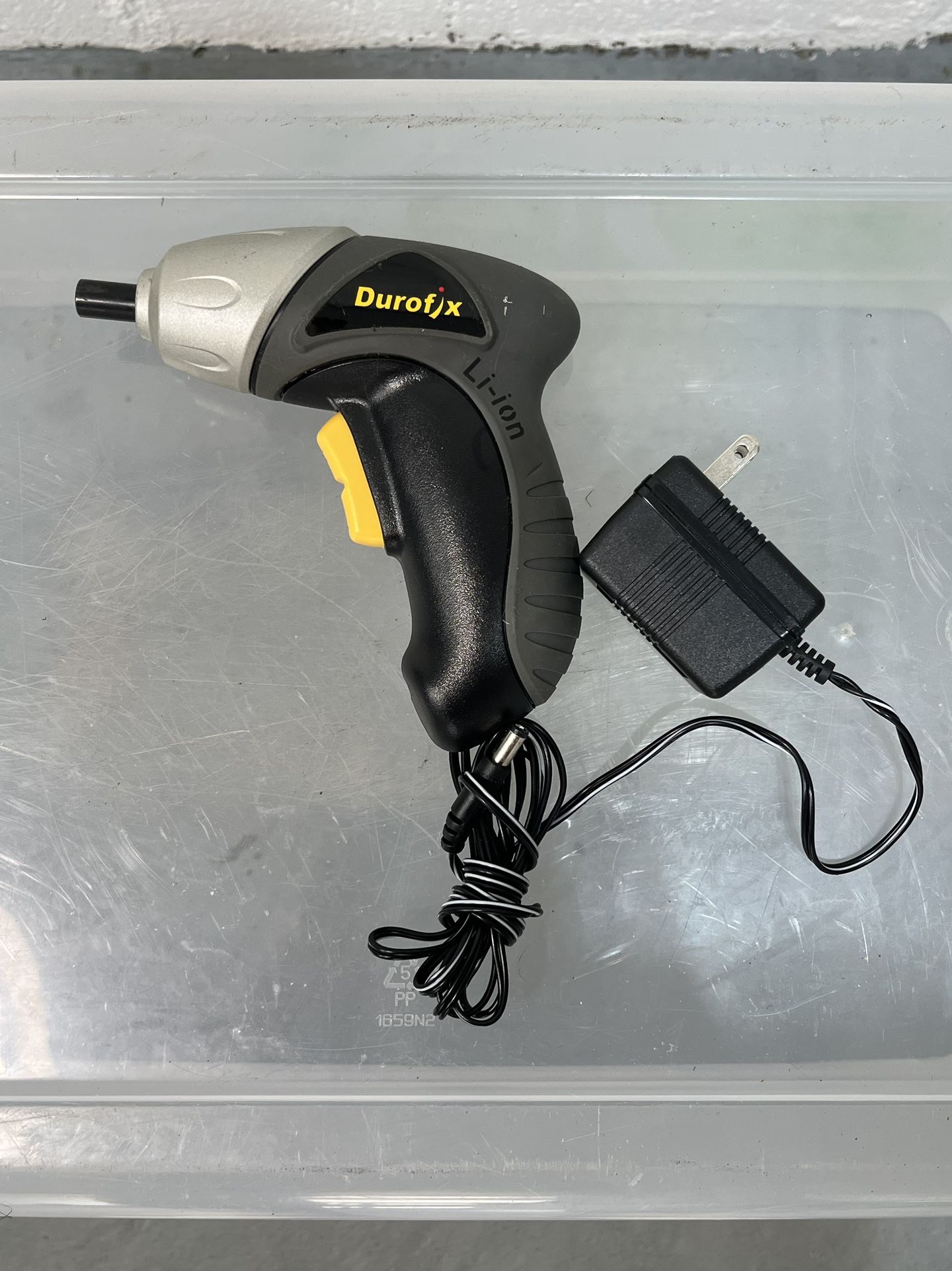 Durofix Cordless Li ion Screwdriver 4V for Sale in Bethel Park PA